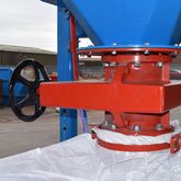 Pinch valves with a handwheel for the filling of big bags